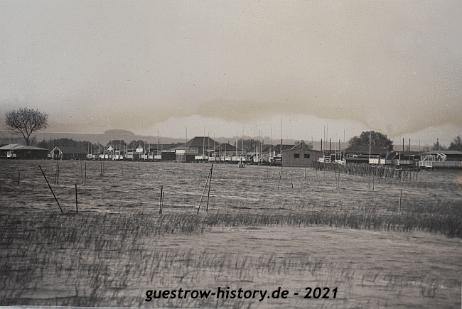 1936 - Güstrow - Bootshäuser am Inselsee