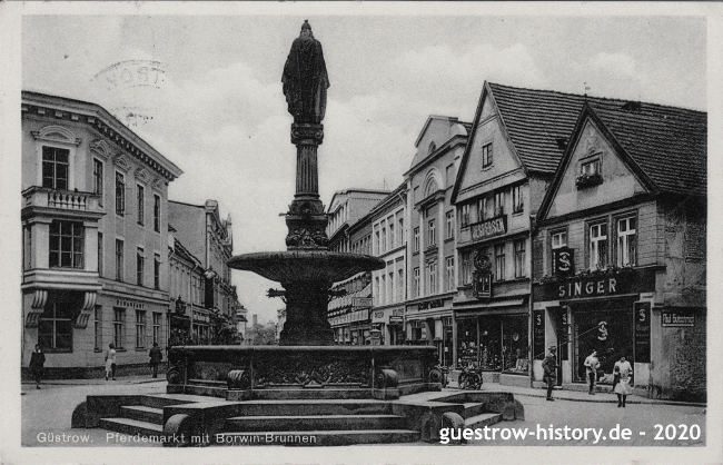 1937 - Güstrow - Pferdemarkt mit Borwinbrunnen