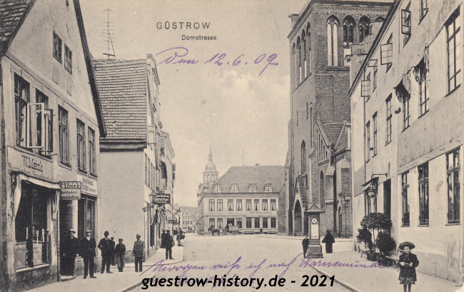 1906 - Güstrow - Domstrasse und Markt