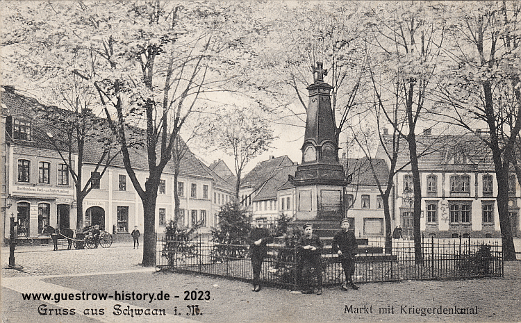 1908 - Schwaan - Markt mit Kriegerdenkmal