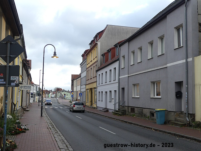 2023 - Schwaan - August-Bebel-Strasse