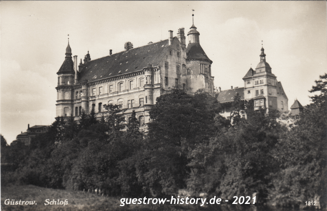 1930 - Güstrow - Schloss