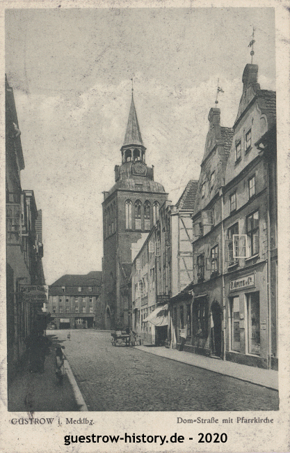 1931 - Güstrow - Domstrasse