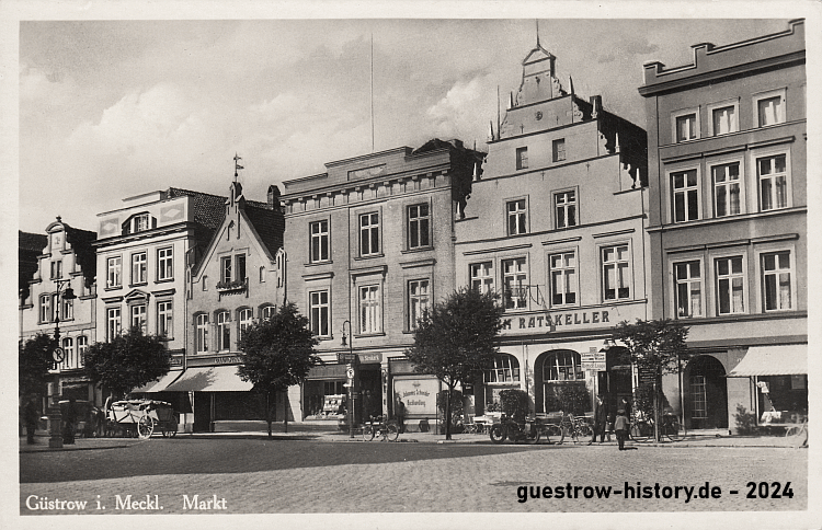 1939 - Güstrow - Markt mit Ratskeller