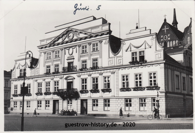 1943 - Güstrow - Rathaus