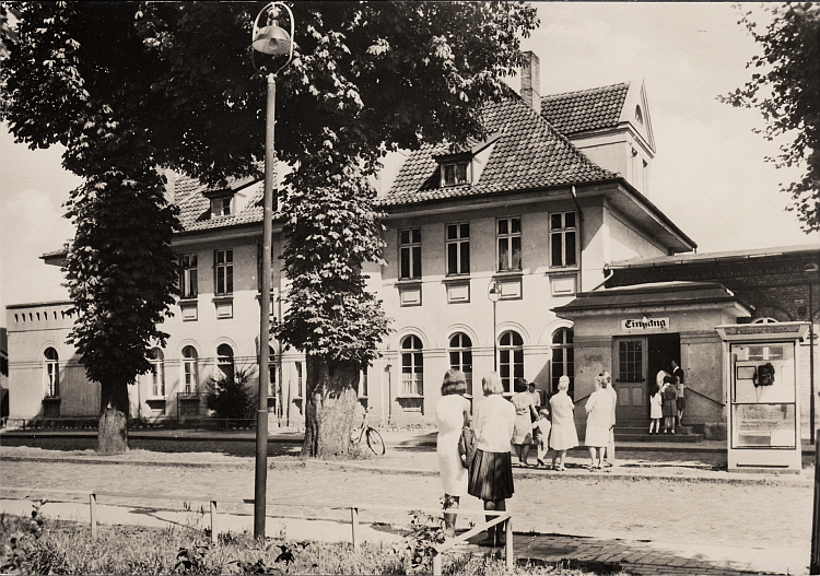 1971 - Schwaan - Bahnhof