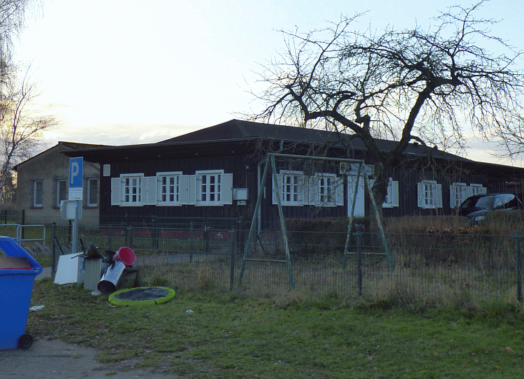NEW 1972 klubhaus inselsee VEBBH