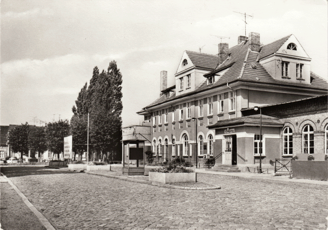 1978 - Schwaan - Bahnhof